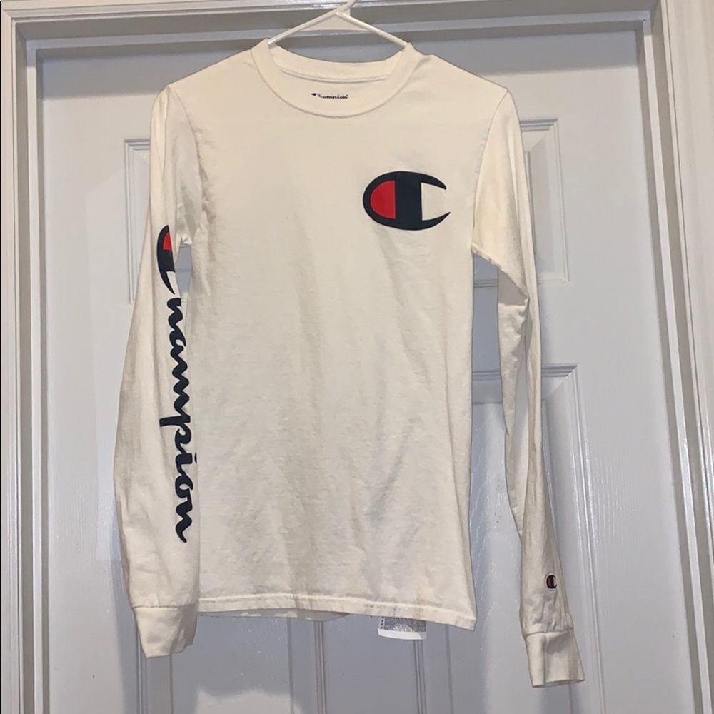 Champion long sleeve shirt